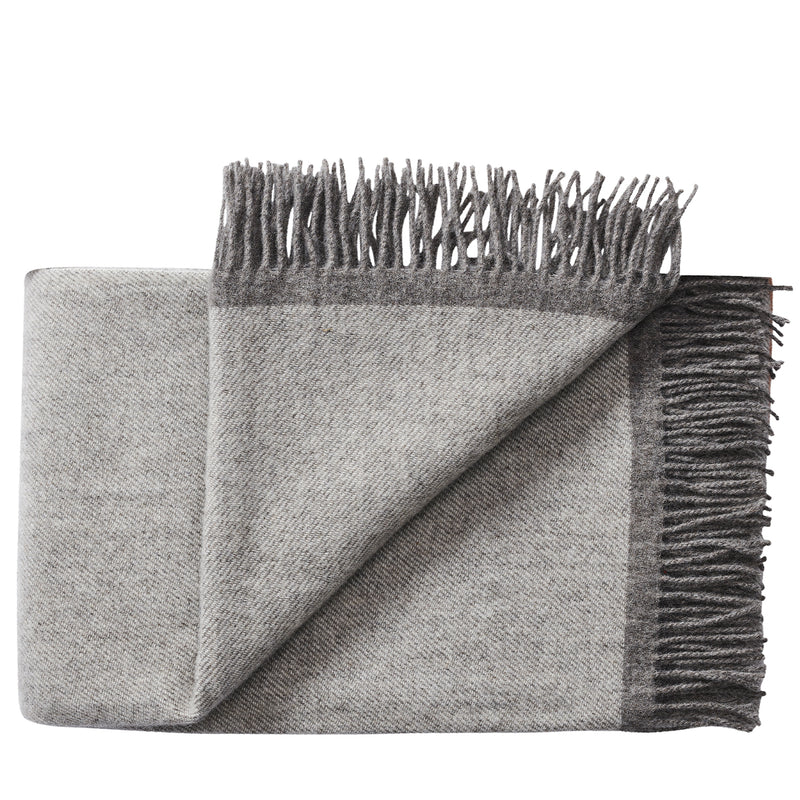 Silkeborg Uldspinderi ApS Alrø 140x240 cm Throw 00834 Grey Shades