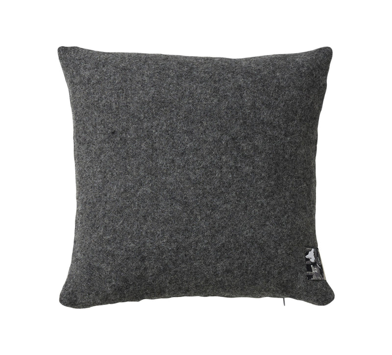 Silkeborg Uldspinderi ApS Athen Pude 60x60 cm Cushion 0116 Dark Nordic Grey