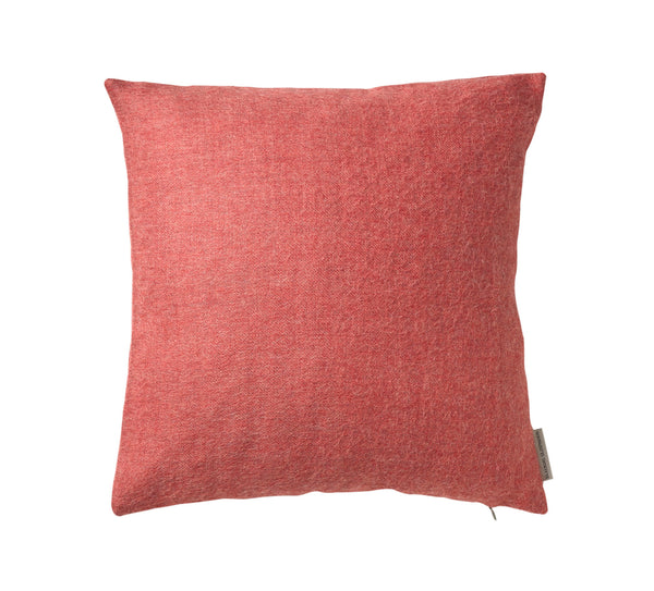 Silkeborg Uldspinderi ApS Cusco Pude 40x40 cm Cushion 2675 Sparkling Red