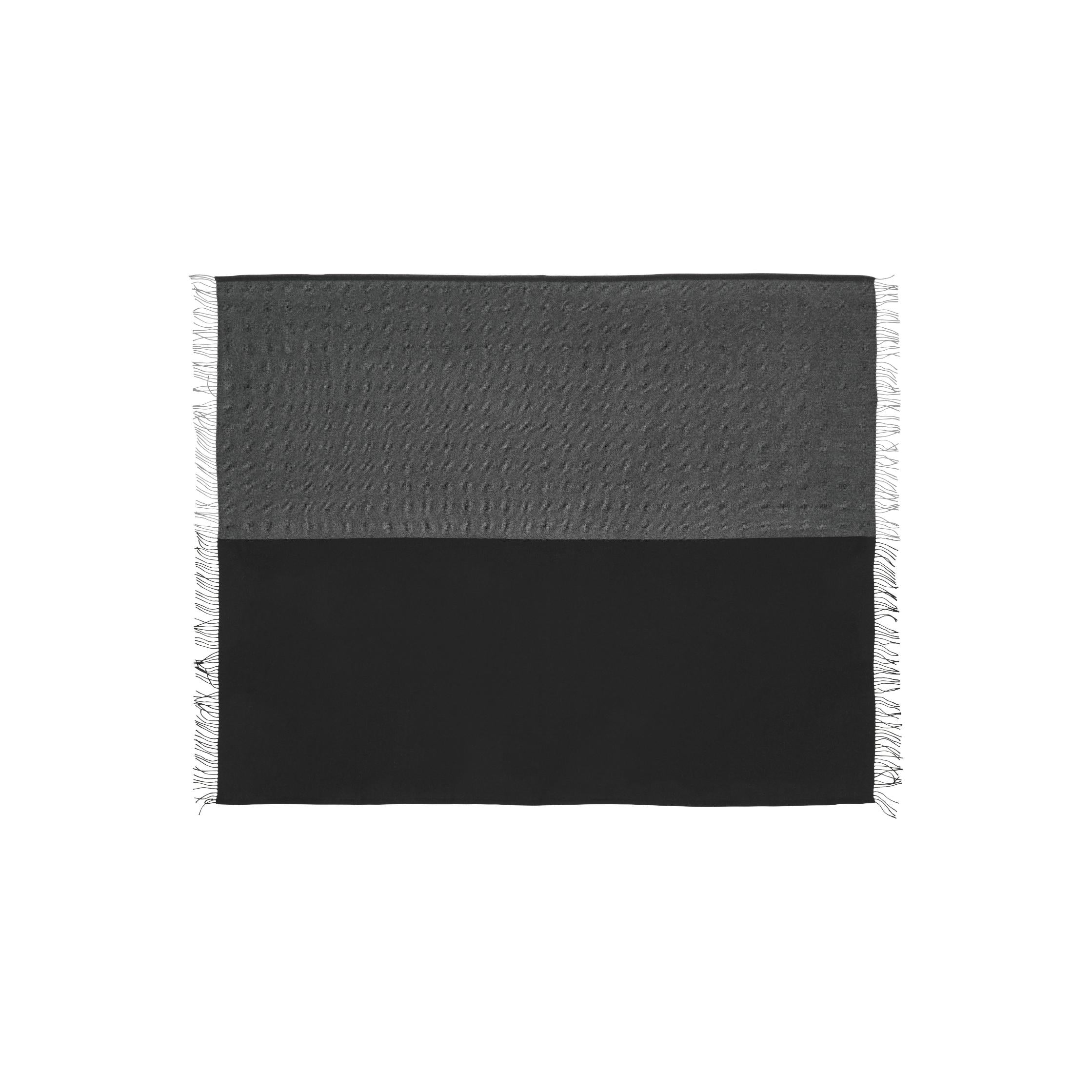 Silkeborg Uldspinderi ApS Secret 130x190 cm - RWS Throw 02201 Granit/Black