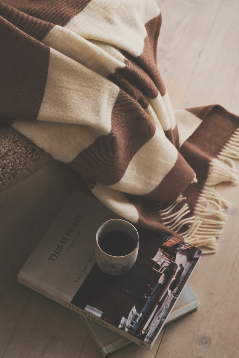 Silkeborg Uldspinderi ApS The Sweater 130x190 cm Throw 05322 Brown