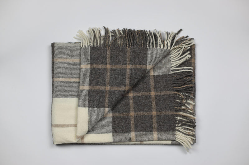 Silkeborg Uldspinderi ApS Valencia 130x190 cm Throw 05121 Brown