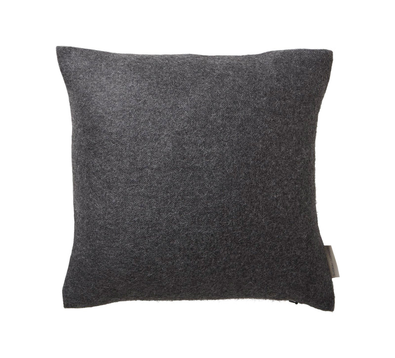Silkeborg Uldspinderi ApS Arequipa Pude 40x40 cm Cushion 0403 Dark Grey