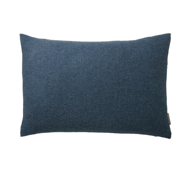 Silkeborg Uldspinderi ApS Cusco Pude 60x40 cm Cushion 0726 Denim Blue